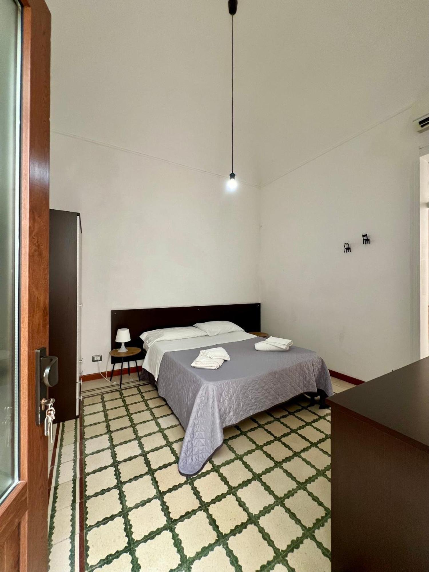 Apartamento Cortile Bassi 185 Trapani Exterior foto
