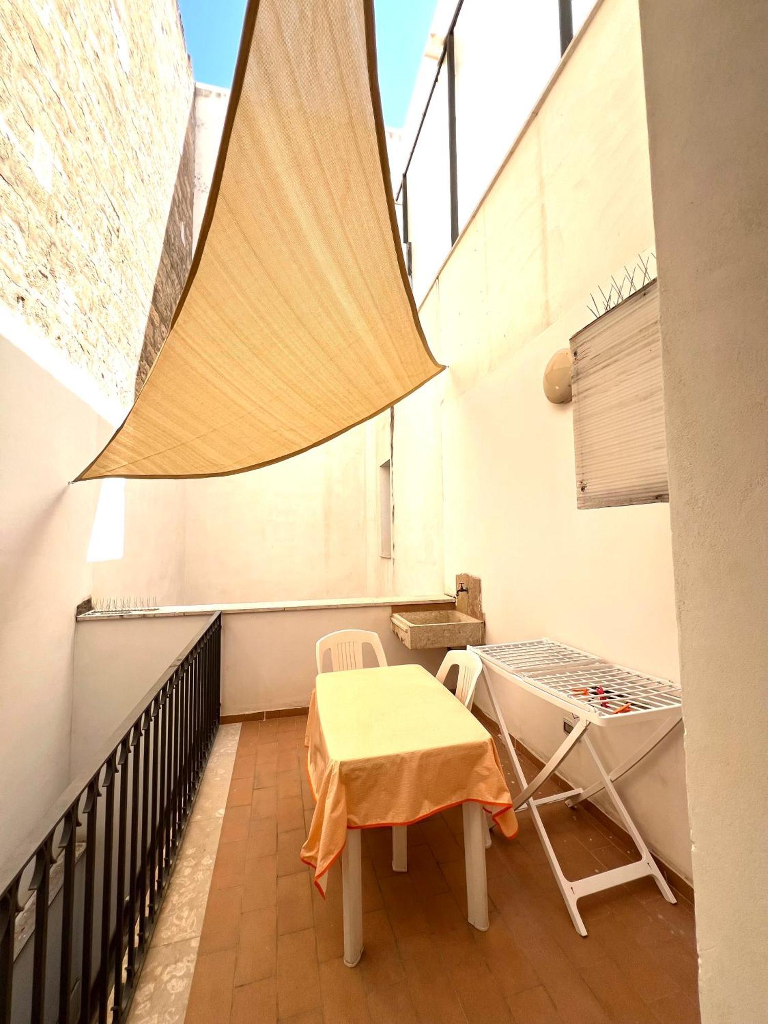 Apartamento Cortile Bassi 185 Trapani Exterior foto